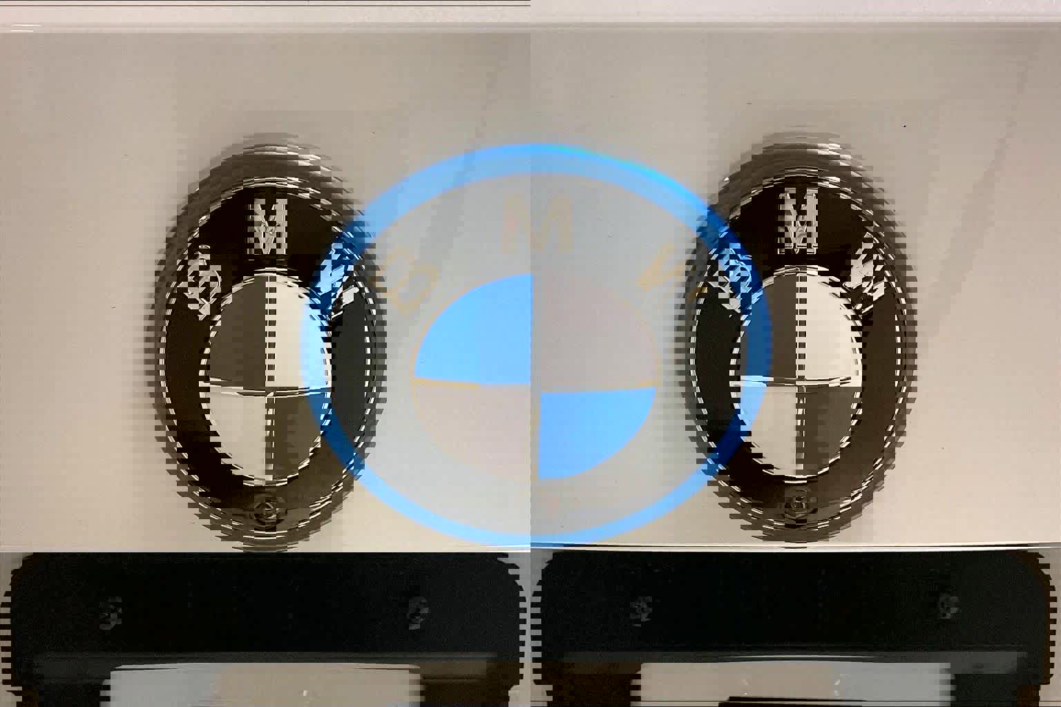 Certified 2025 BMW i4 eDrive40 image 31