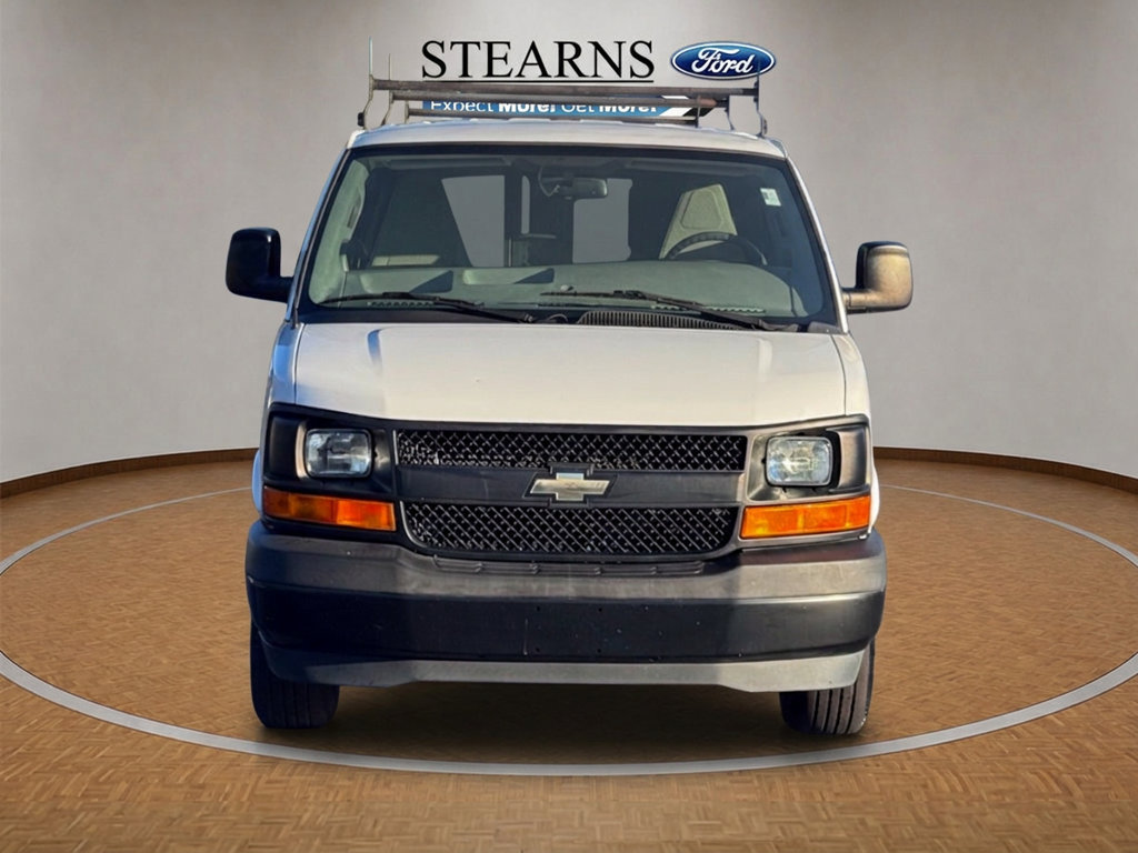 Used 2017 Chevrolet Express 2500 RWD image 13