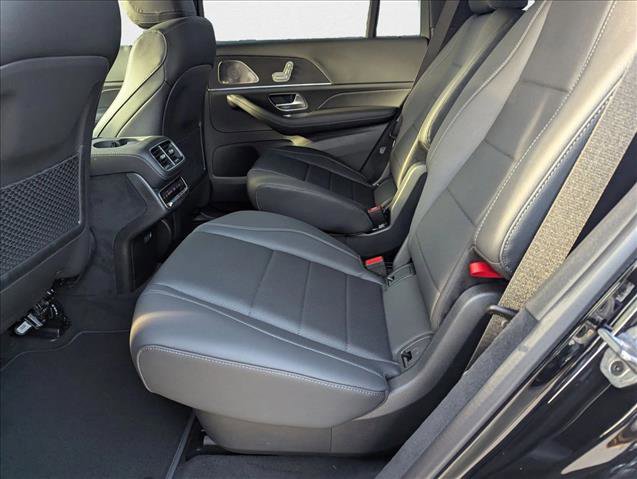 New 2025 Mercedes-Benz GLS 450 4MATIC image 13