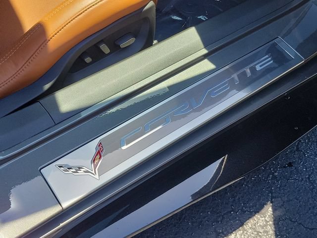 Used 2015 Chevrolet Corvette Z06 w/ 3LZ Preferred Equipment Group RWD image 16