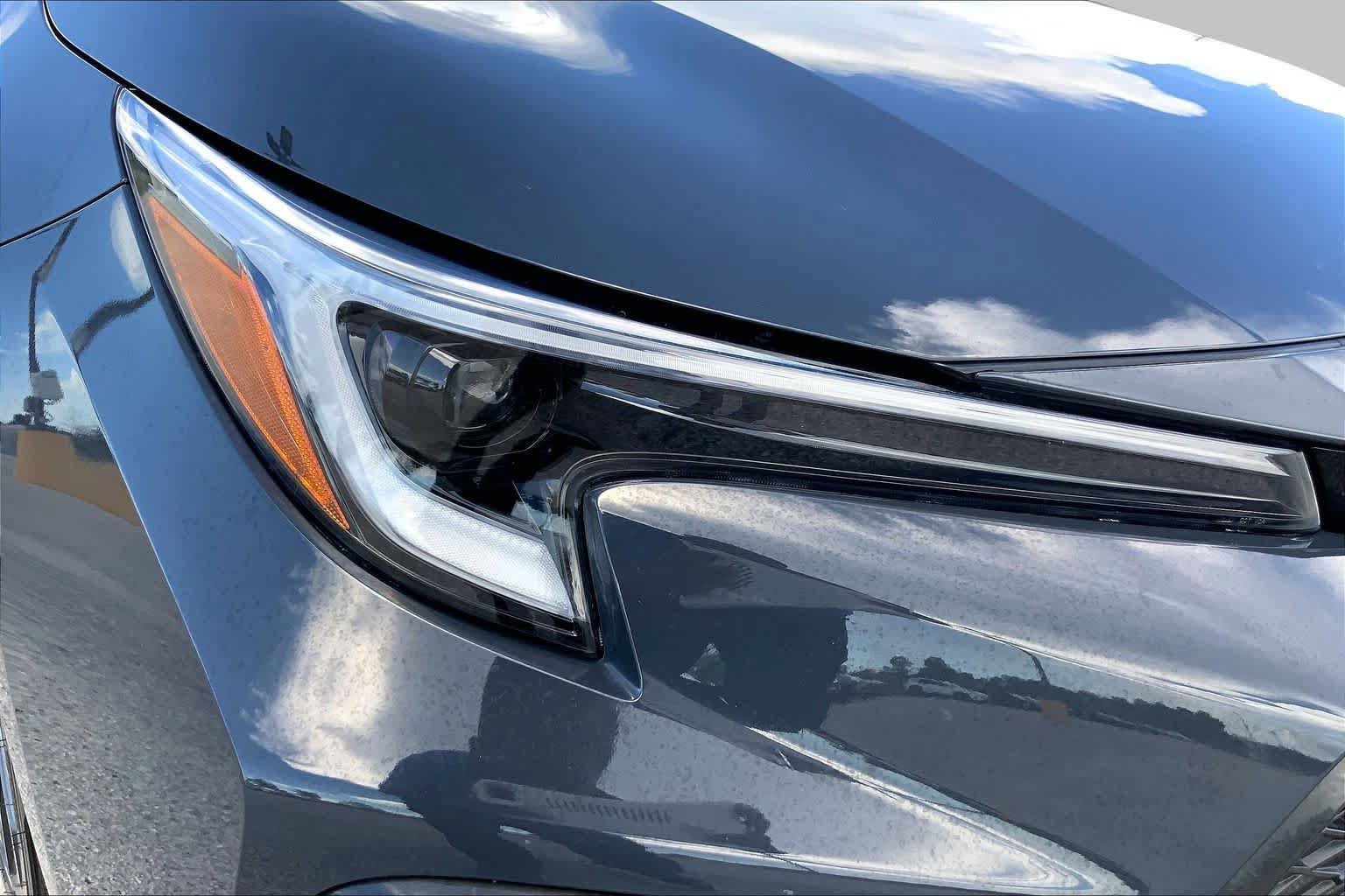 Certified 2026 Toyota Corolla SE FWD image 27