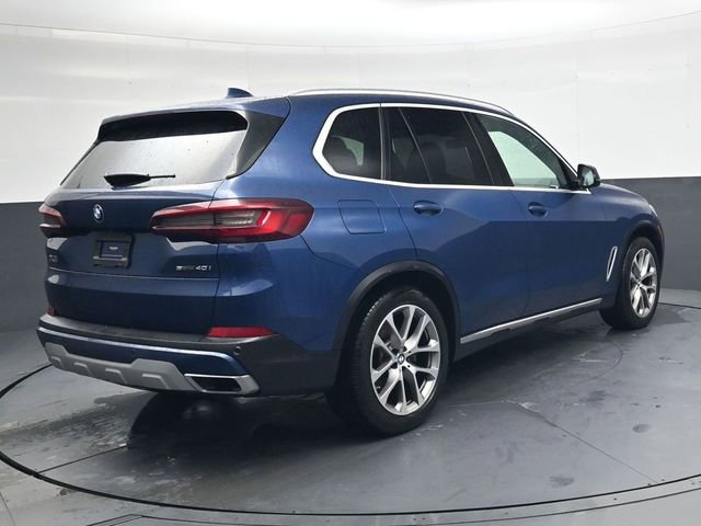 Used 2021 BMW X5 sDrive40i w/ Premium Package image 4