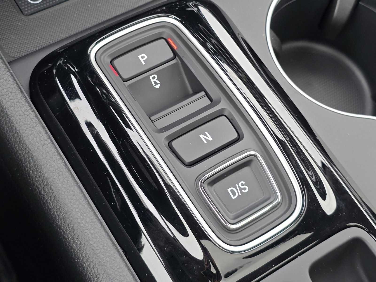 New 2025 Honda Pilot Touring image 32