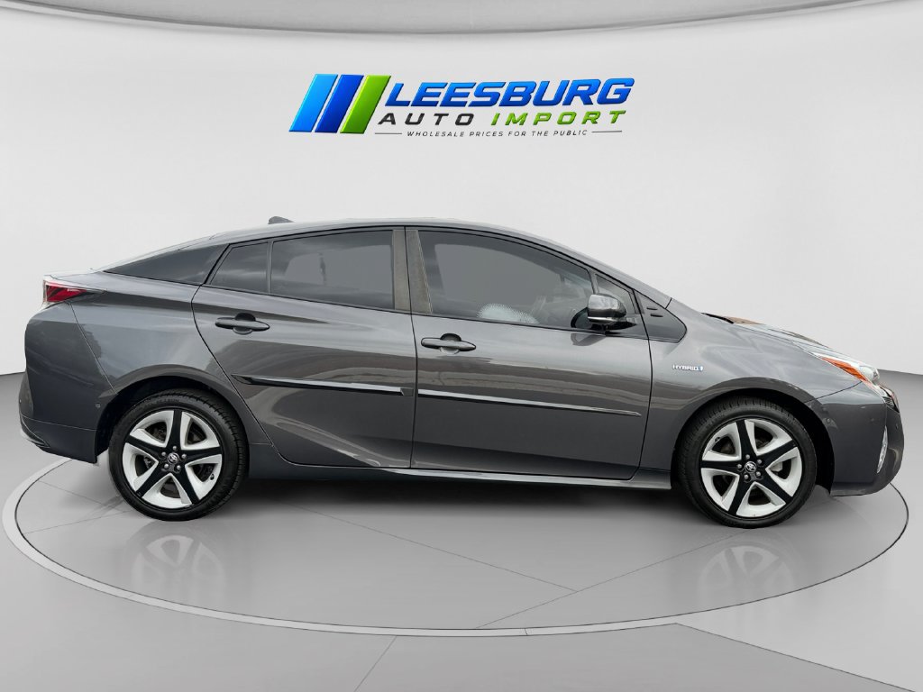 Used 2018 Toyota Prius Four Touring FWD image 6