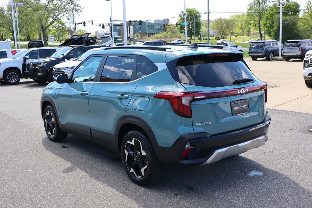 Used 2025 Kia Seltos EX w/ EX Sunroof Package AWD/4WD image 32
