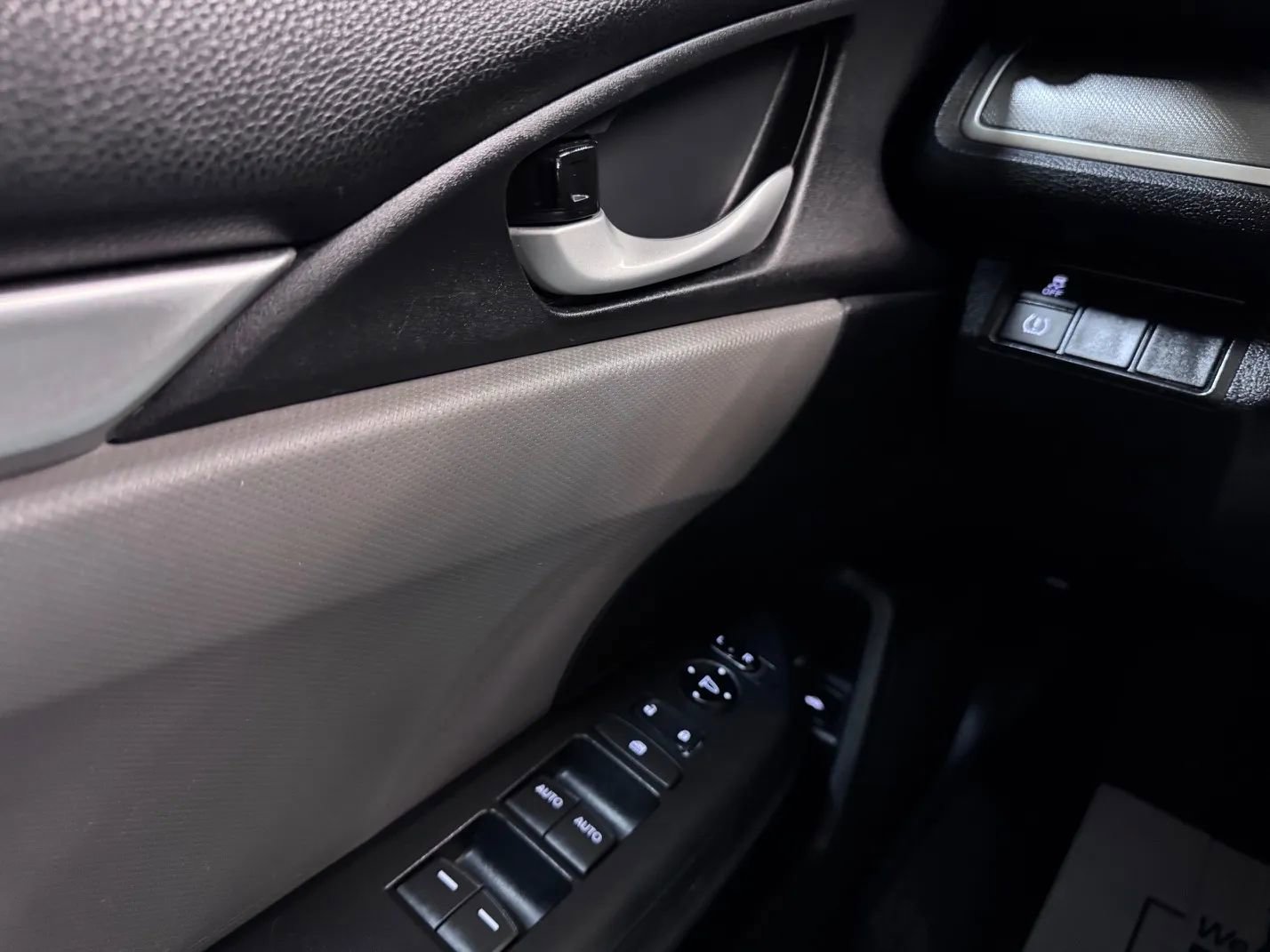 Used 2018 Honda Civic LX image 18