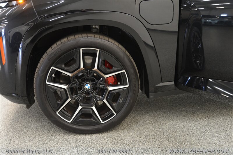 Used 2023 BMW XM AWD/4WD image 48