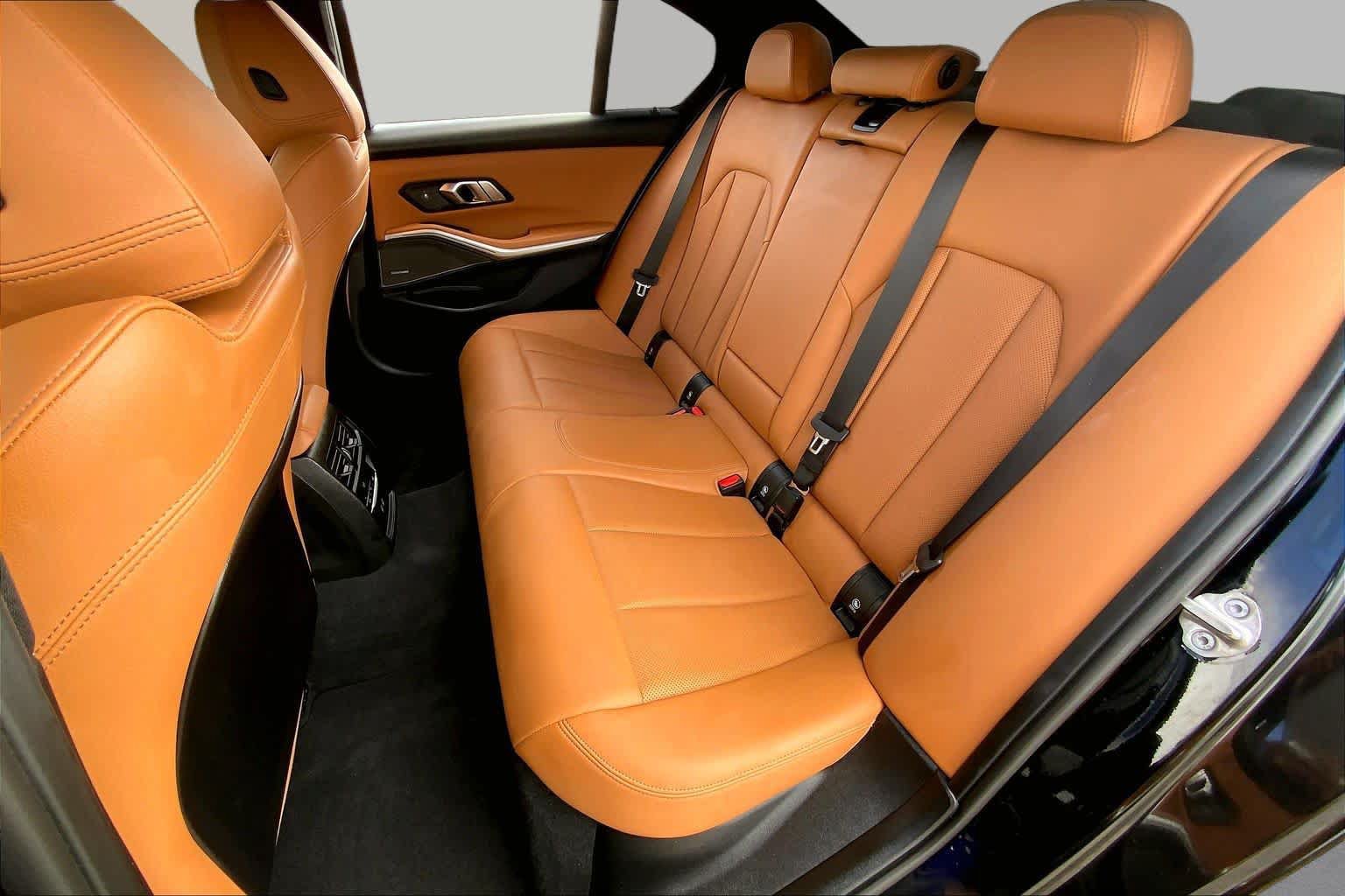 Used 2025 BMW M340i w/ Premium Package RWD image 20