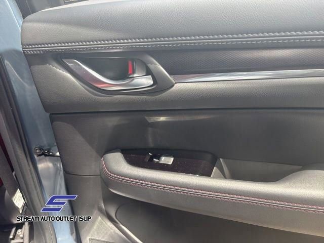 Used 2023 MAZDA CX-5 Carbon Edition image 16