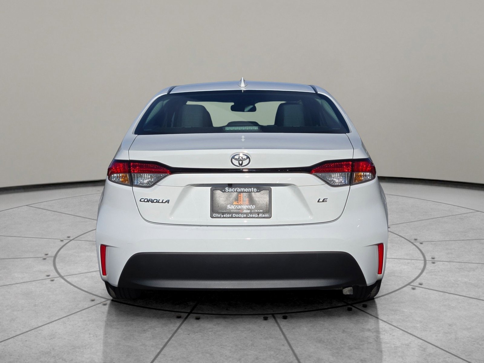 Used 2024 Toyota Corolla LE image 5