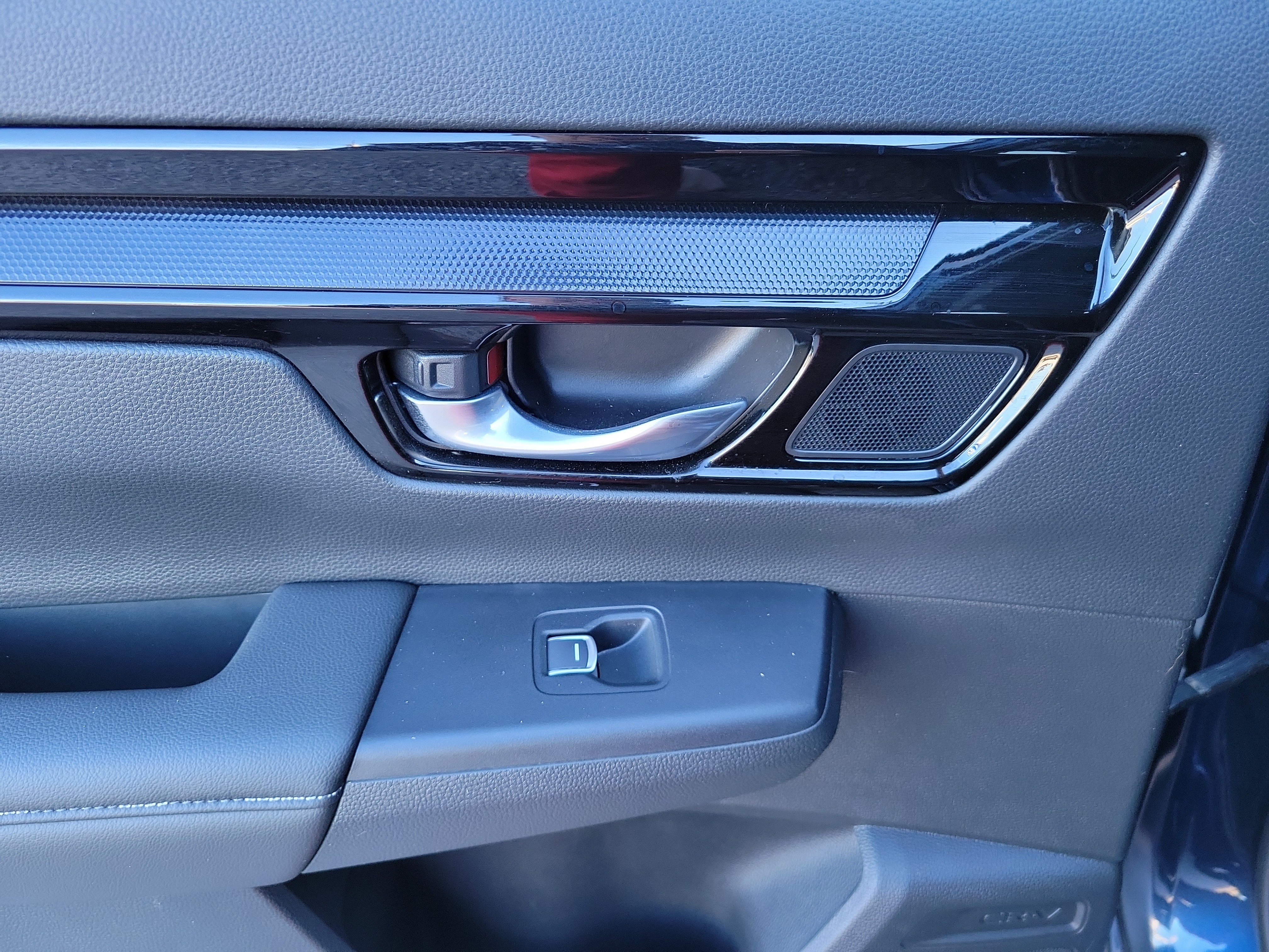 Used 2024 Honda CR-V EX-L image 25