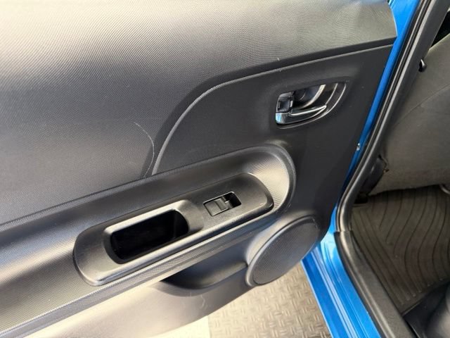 Used 2015 Toyota Prius C Two FWD image 18