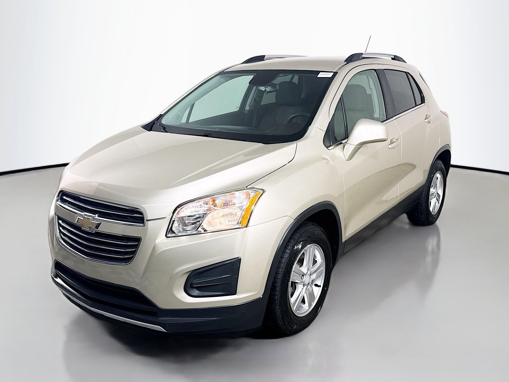 Used 2016 Chevrolet Trax LT image 4