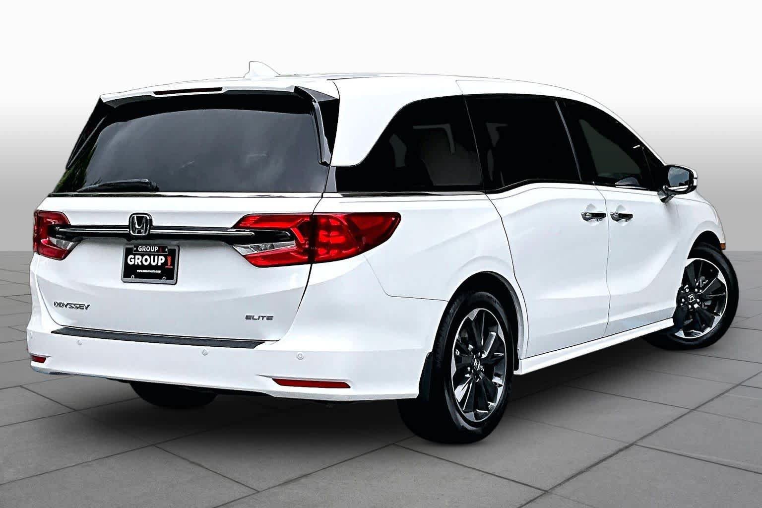 Certified 2022 Honda Odyssey Elite image 45