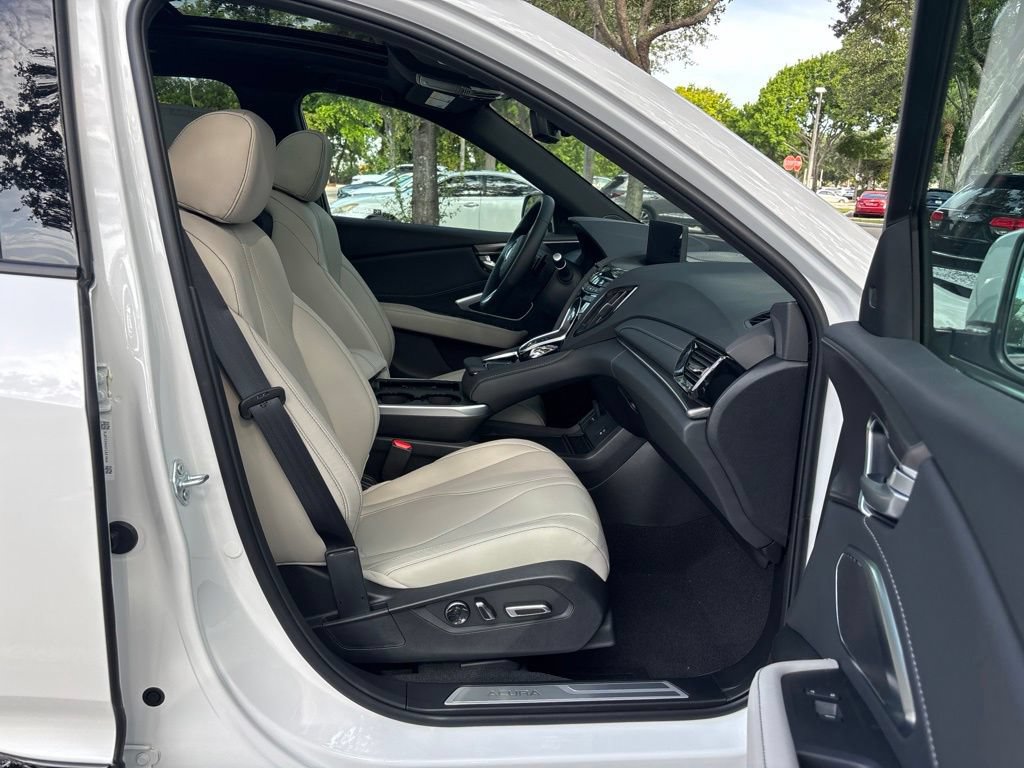 New 2026 Acura RDX SH-AWD image 12