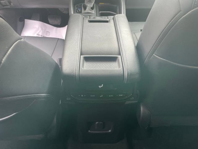 Certified 2025 Toyota Grand Highlander AWD image 18