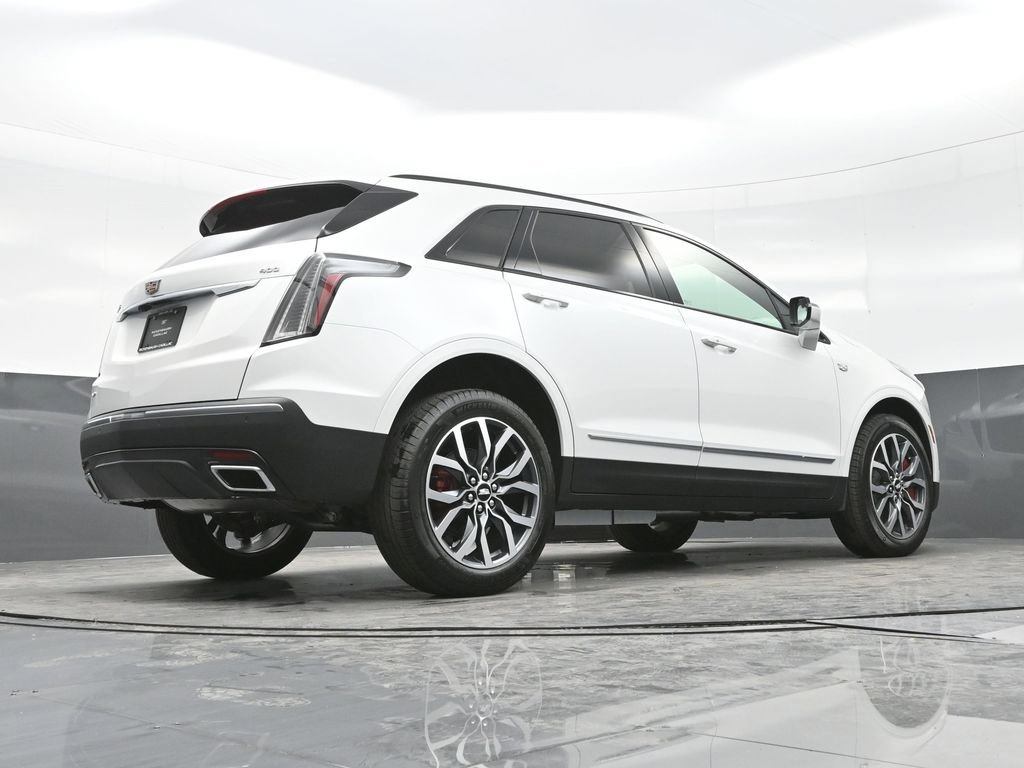 New 2025 Cadillac XT5 Sportv w/ LPO, Floor Liner Package image 23