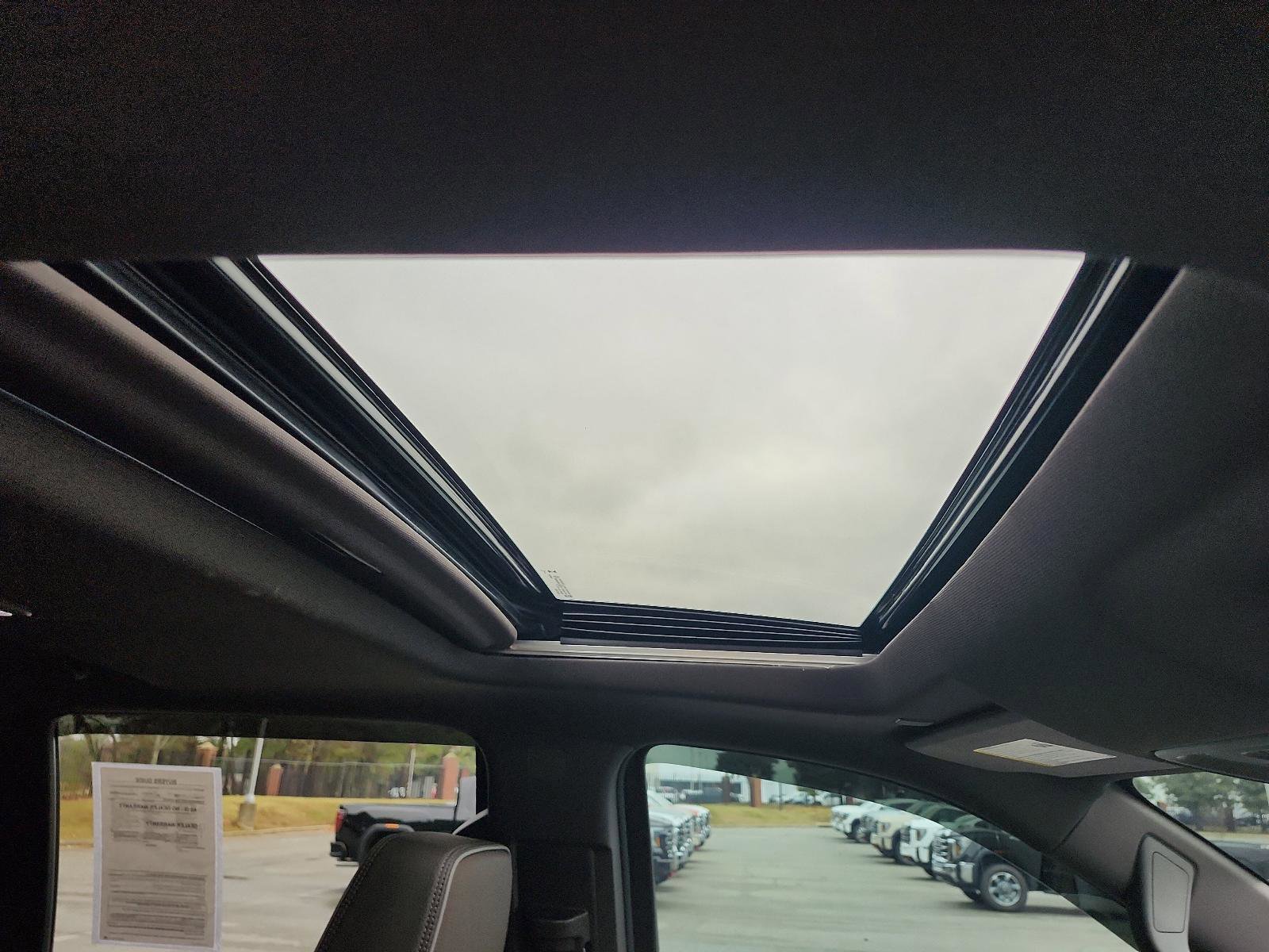 Used 2023 GMC Sierra 1500 Denali w/ Denali Reserve Package image 10