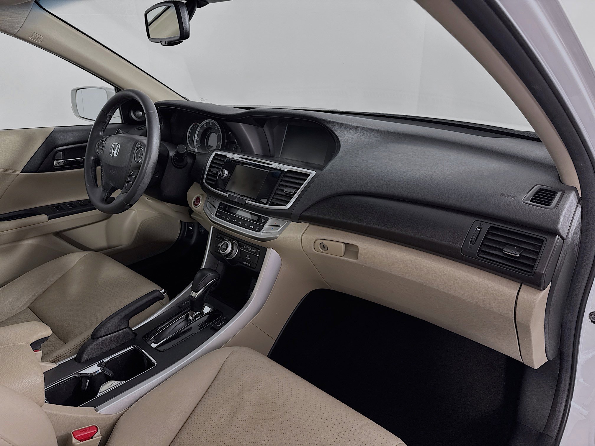 Used 2013 Honda Accord Touring image 30