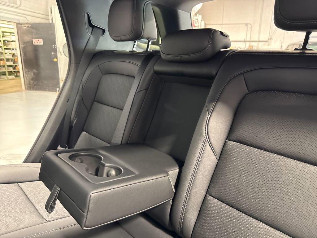 New 2026 Chevrolet Equinox LT w/ Convenience Package II AWD/4WD image 39