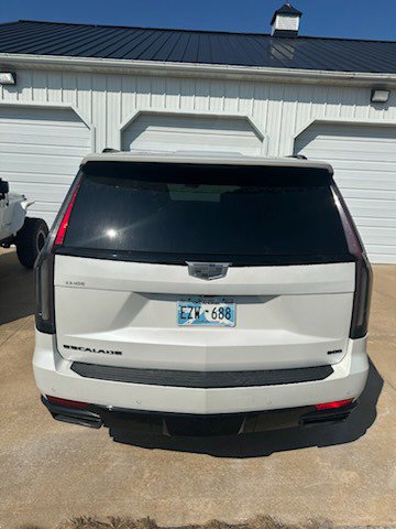 Used 2021 Cadillac Escalade ESV Sport w/ Driver Assist Tech Package AWD/4WD image 10