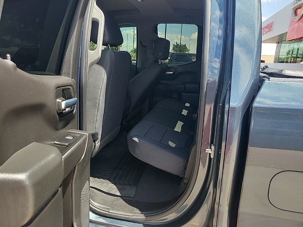 Used 2019 Chevrolet Silverado 1500 Custom Trail Boss w/ Custom Convenience Package AWD/4WD image 12