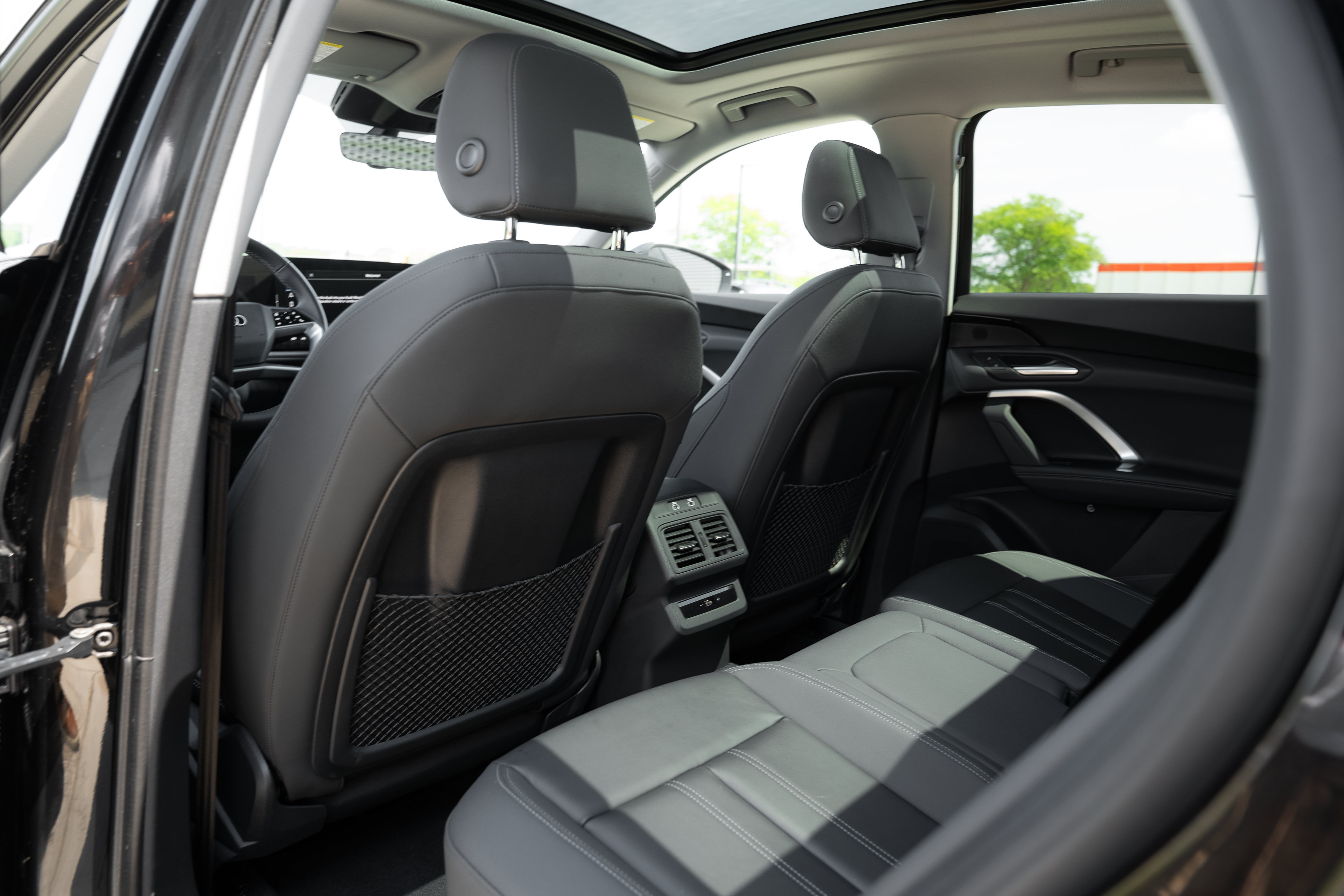 Certified 2025 Audi Q5 Premium w/ Convenience Package AWD/4WD image 21