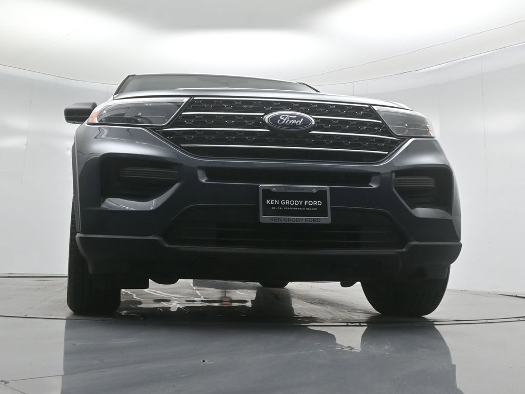 Certified 2022 Ford Explorer XLT image 48