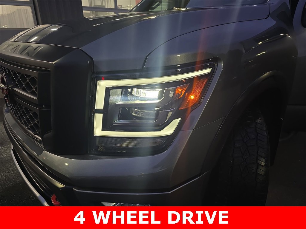 Used 2023 Nissan Titan PRO-4X w/ Pro-4x Convenience Package image 31