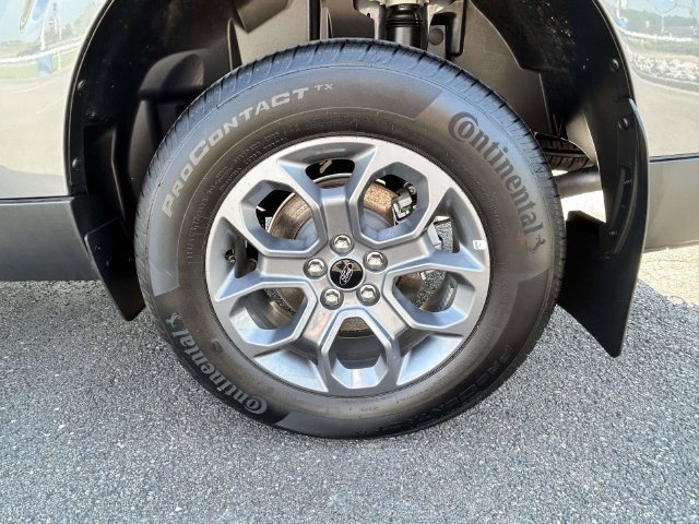 Certified 2026 Ford Maverick XLT w/ Equipment Group 301A AWD/4WD image 3