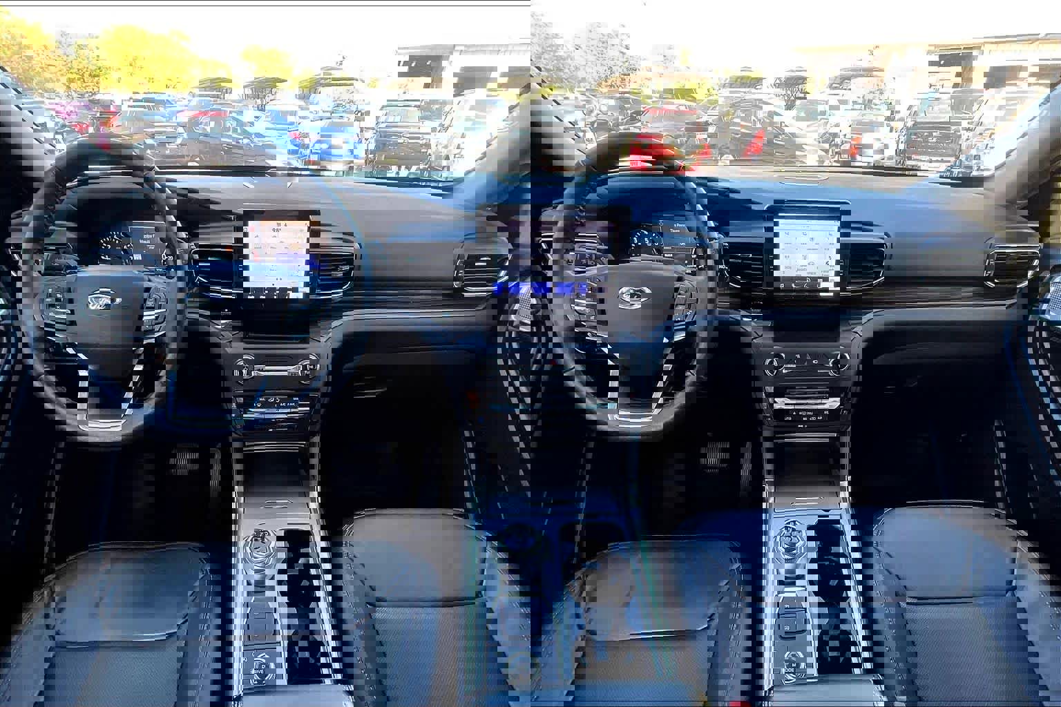 Used 2020 Ford Explorer Limited image 14