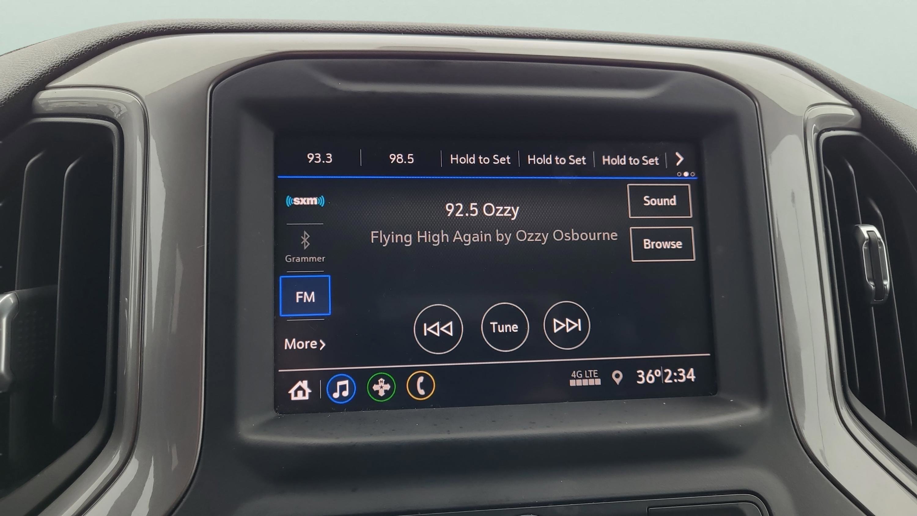 Used 2020 Chevrolet Silverado 2500 Custom w/ Custom Value Package image 19