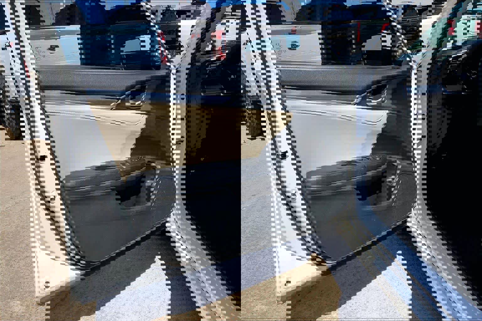 Used 2017 Honda Civic Touring image 22