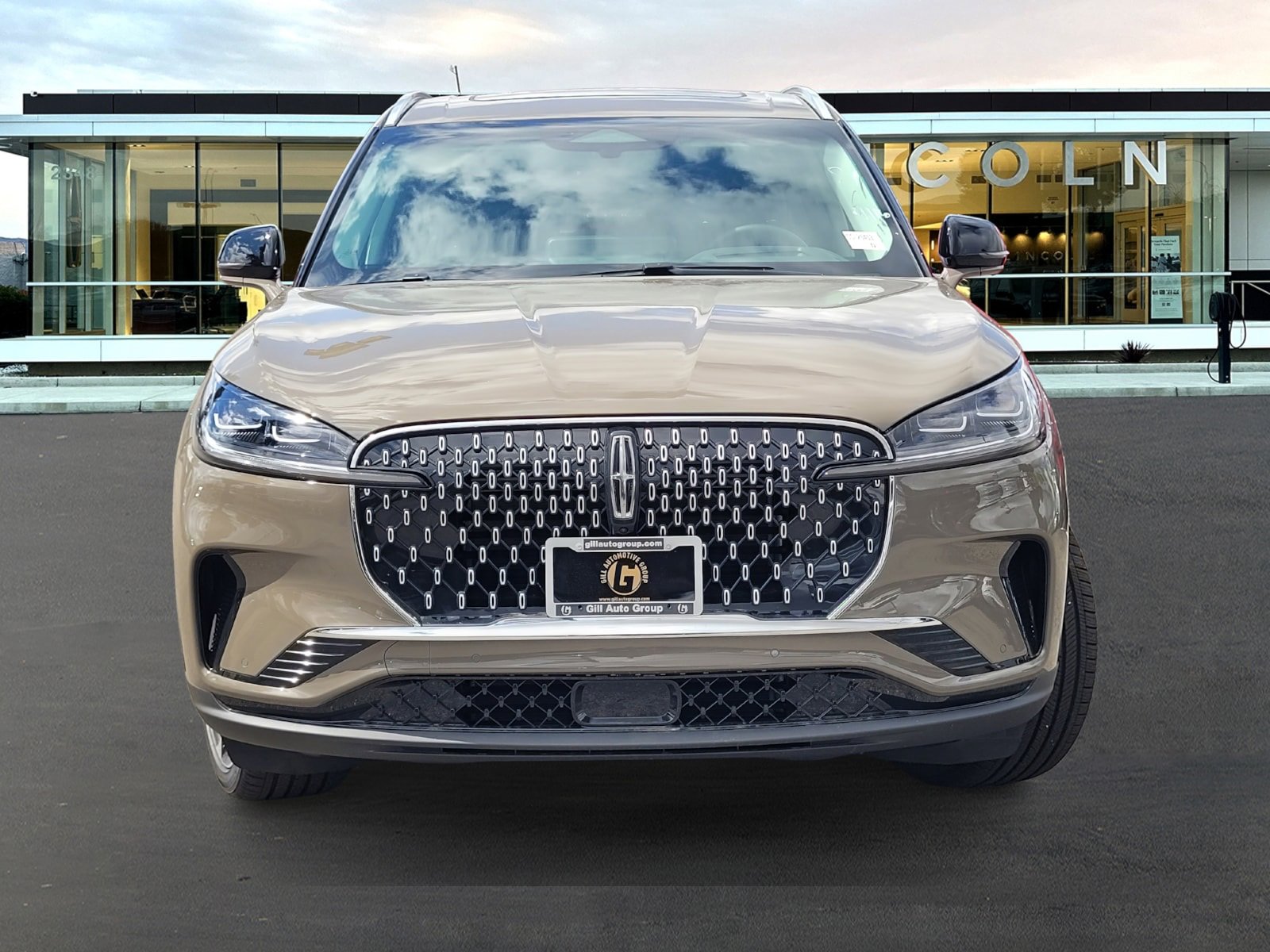 New 2025 Lincoln Aviator Reserve w/ Equipment Group 201A image 2