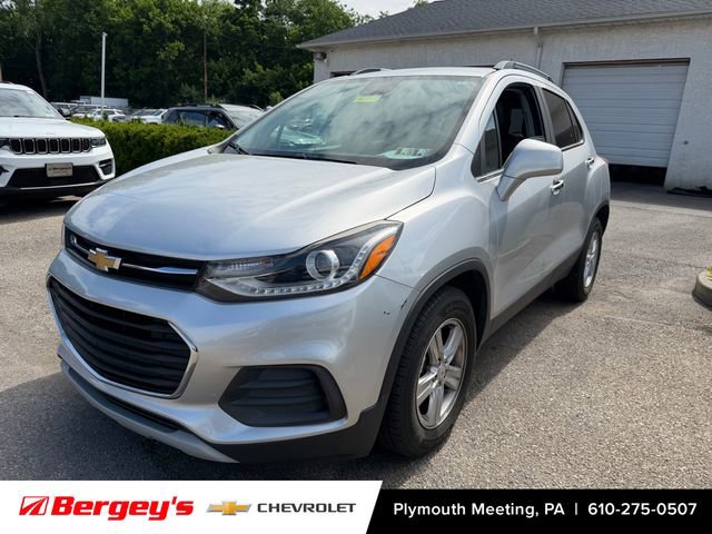 Used 2018 Chevrolet Trax LT w/ LT Convenience Package FWD image 6
