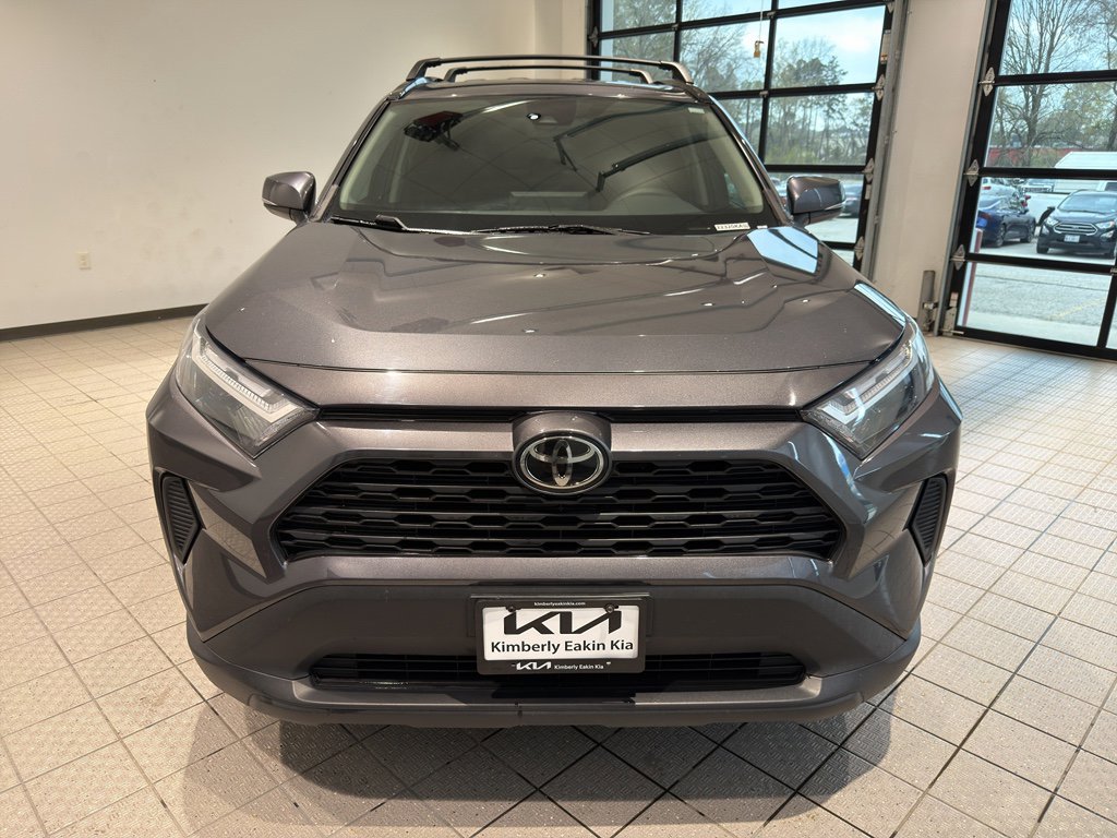 Used 2022 Toyota RAV4 XLE image 8