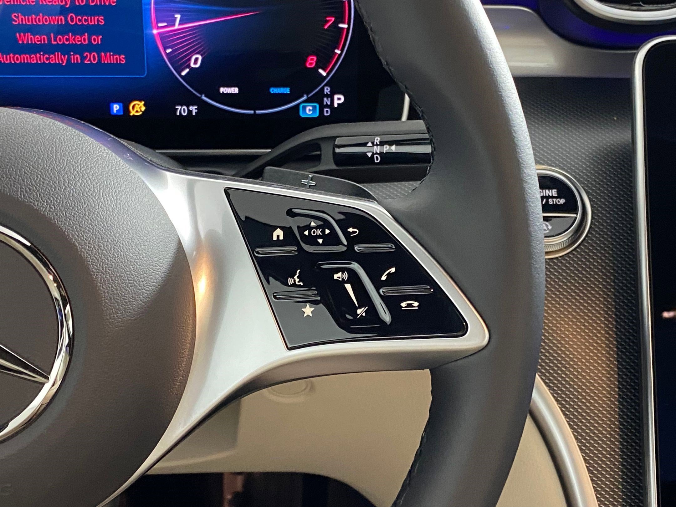 Used 2025 Mercedes-Benz C 300 4MATIC Sedan image 27