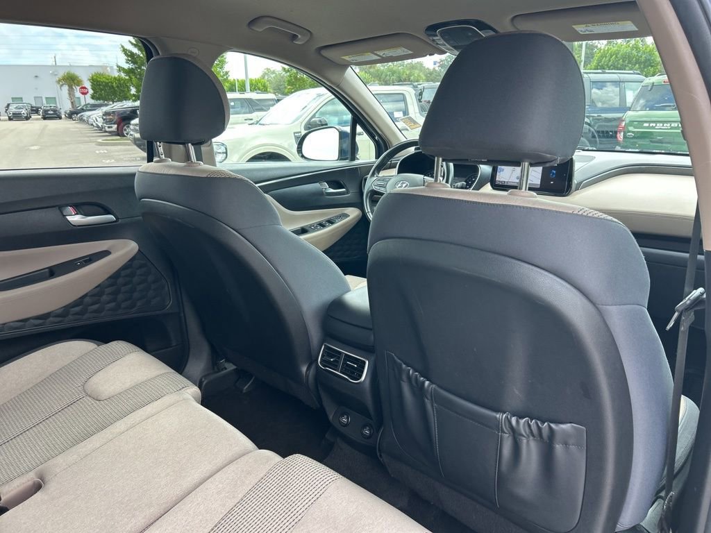 Used 2023 Hyundai Santa Fe SEL image 40