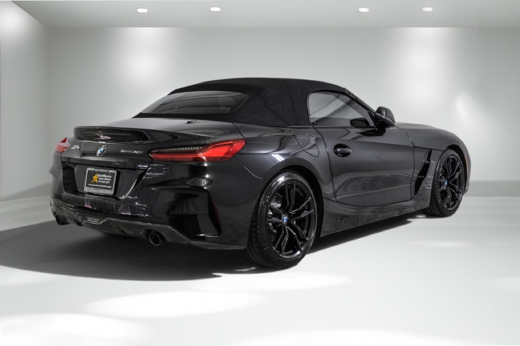Used 2020 BMW Z4 sDrive30i w/ M Sport Package RWD image 12