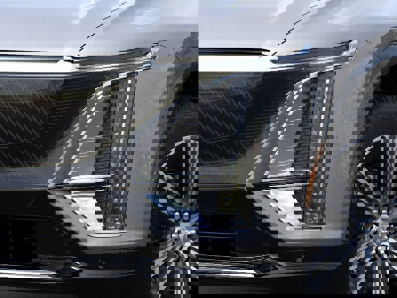 New 2025 Cadillac Lyriq Luxury image 10