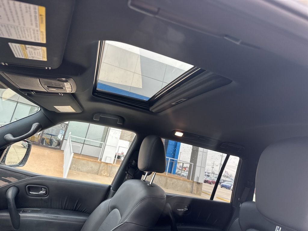 Used 2022 Nissan Armada SL w/ Midnight Edition Package image 6