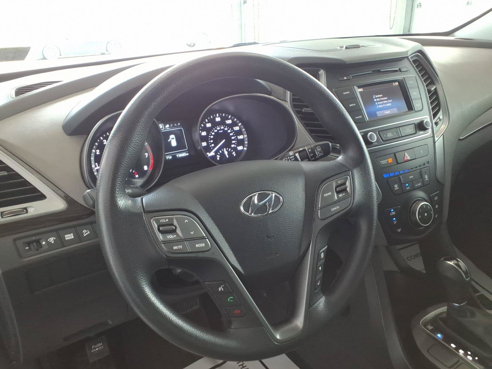 Used 2017 Hyundai Santa Fe Sport AWD/4WD image 11