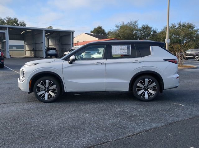 New 2026 Mitsubishi Outlander SEL FWD image 9
