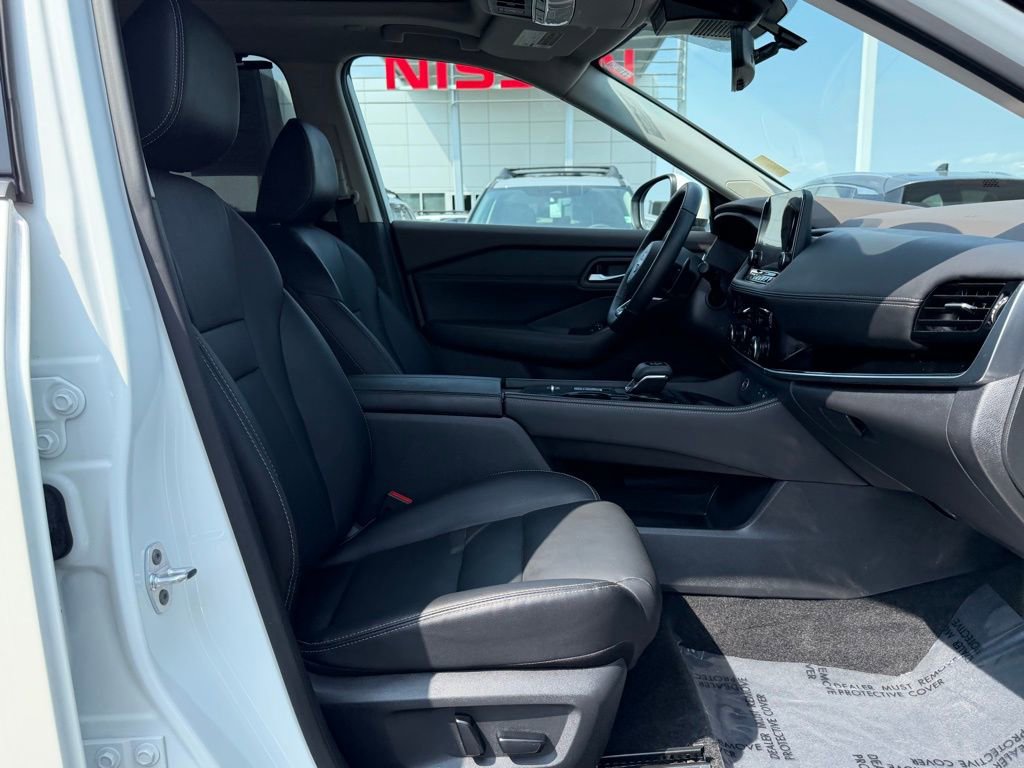 Used 2022 Nissan Rogue SL w/ SL Premium Package FWD image 26