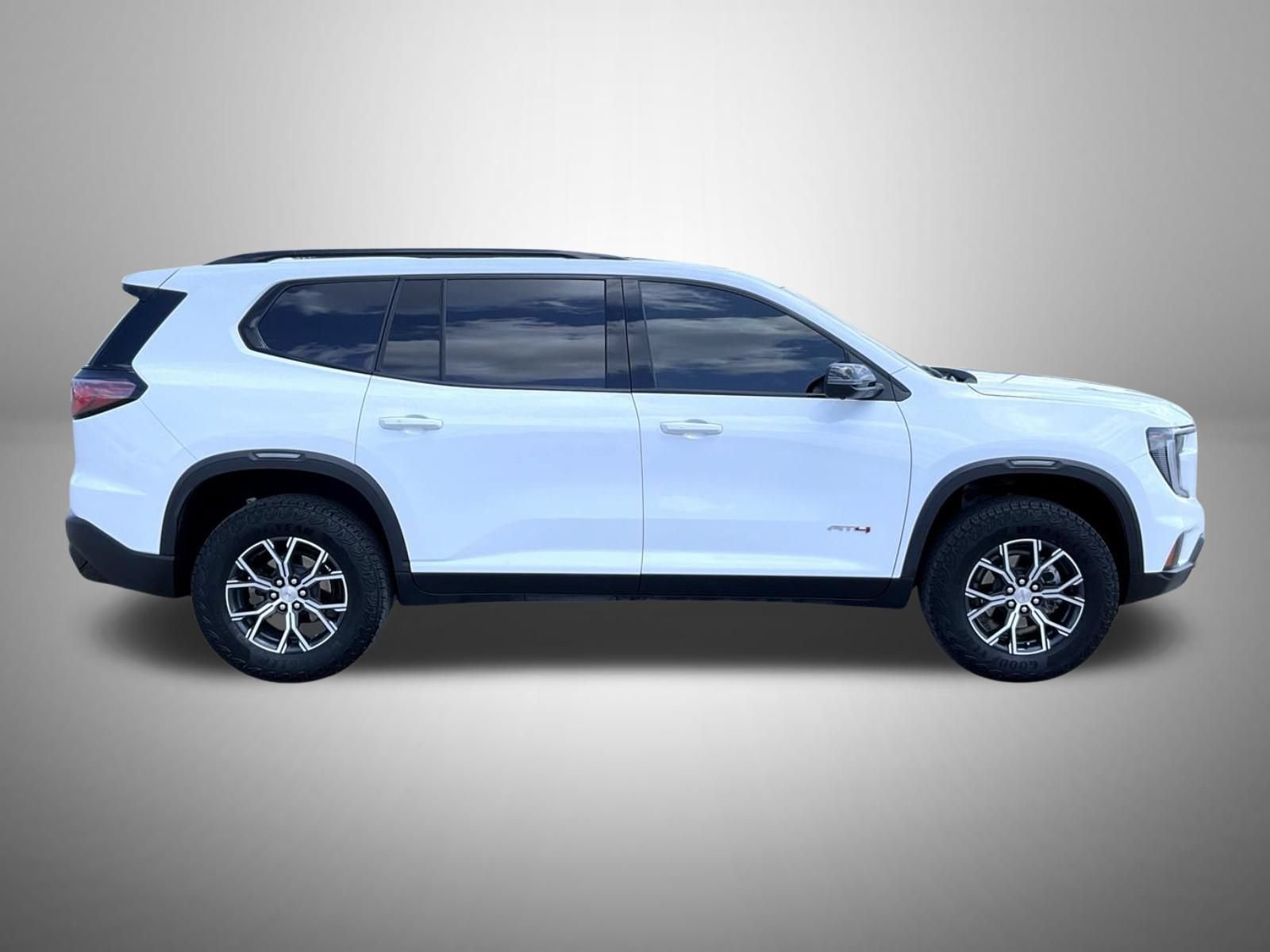 Certified 2024 GMC Acadia AT4 w/ Luxury Package AWD/4WD image 6