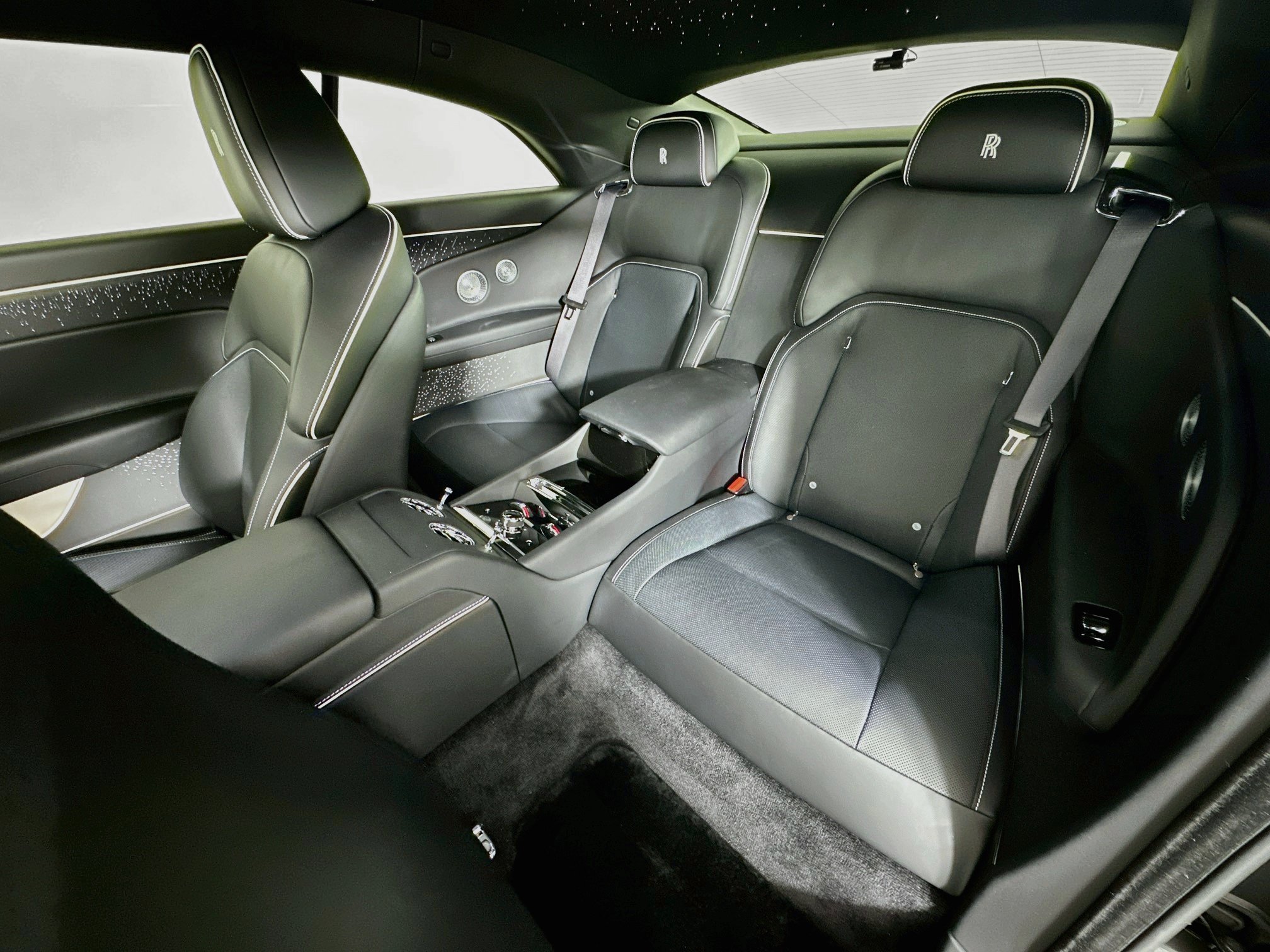 Used 2024 Rolls-Royce Spectre w/ Spectre Launch Package AWD/4WD image 24