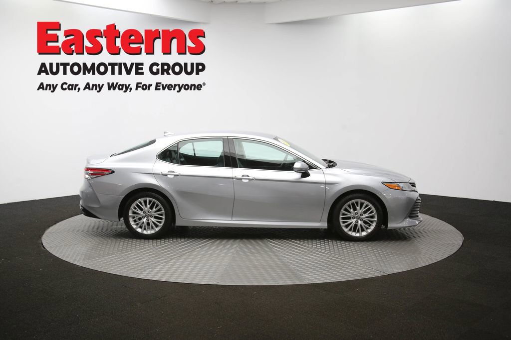 Used 2019 Toyota Camry XLE image 39
