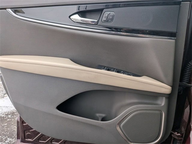 Used 2022 Lincoln Nautilus Reserve image 15