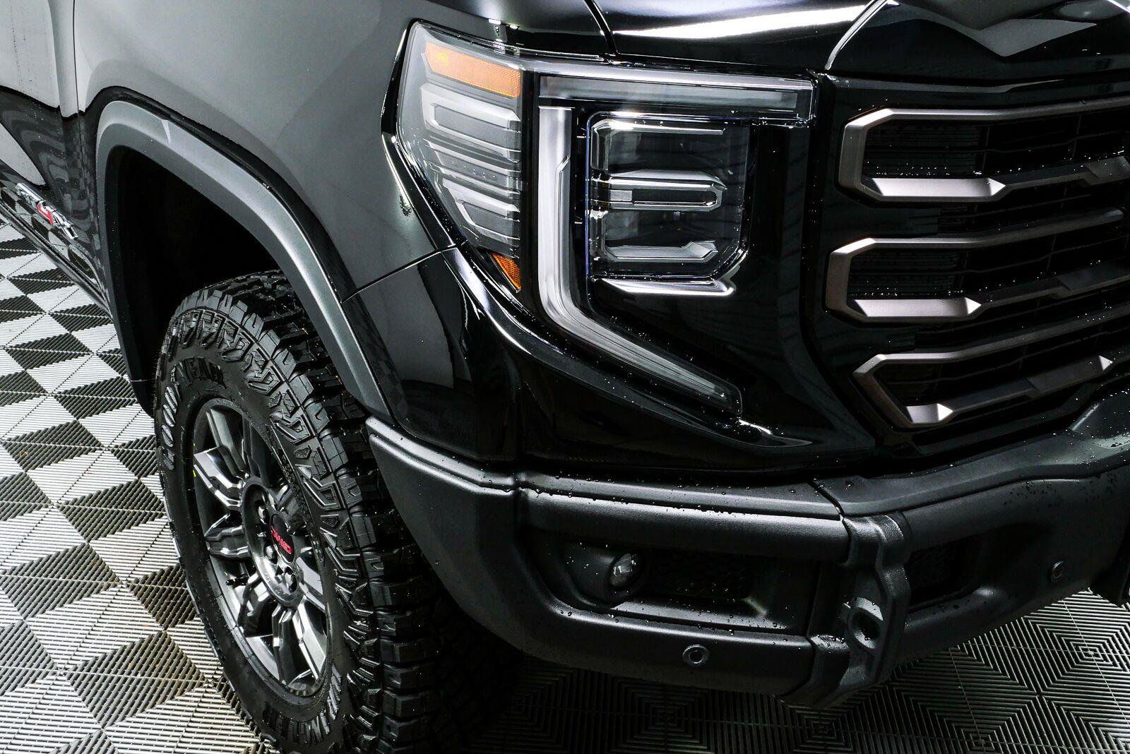 New 2026 GMC Sierra 1500 AT4X AWD/4WD image 36