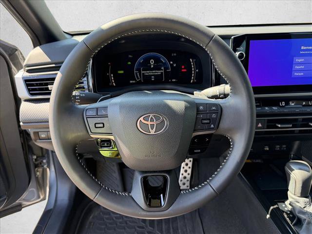 Used 2025 Toyota Camry SE w/ Multimedia Upgrade Package FWD image 13